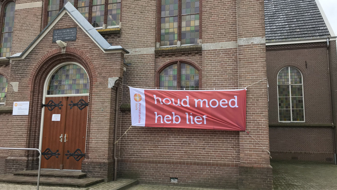 Kerkdiensten: een eerste stap mogelijk